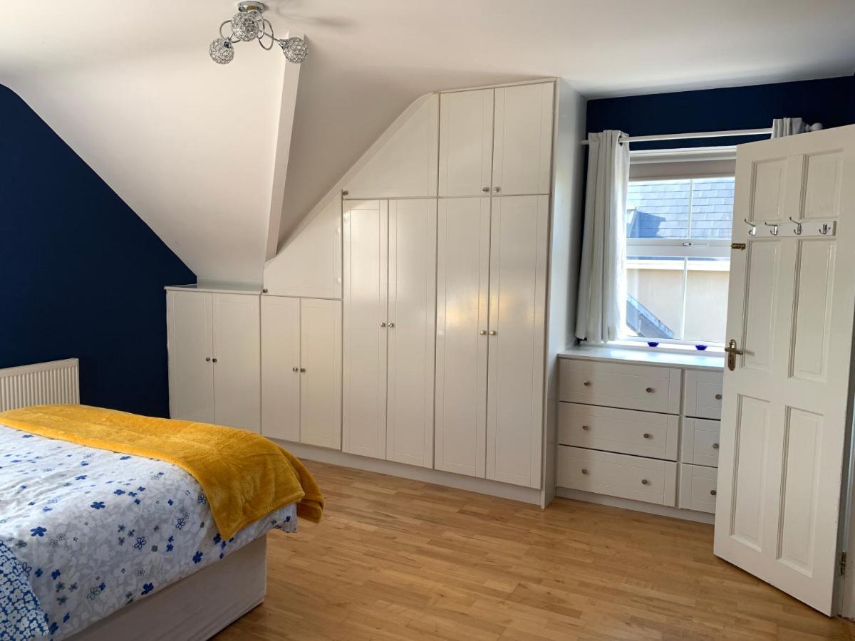 Seascape On The Edge Of Town: 4 Beds All Ensuite. Belmullet Bagian luar foto