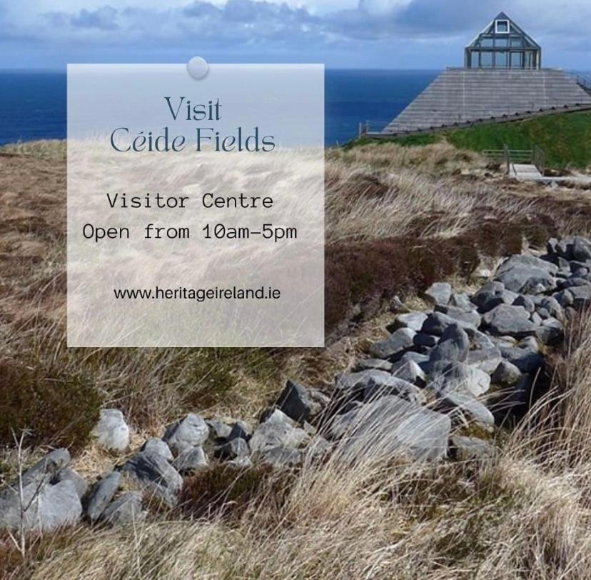 Seascape On The Edge Of Town: 4 Beds All Ensuite. Belmullet Bagian luar foto