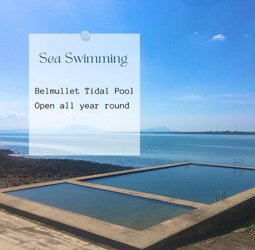Seascape On The Edge Of Town: 4 Beds All Ensuite. Belmullet Bagian luar foto
