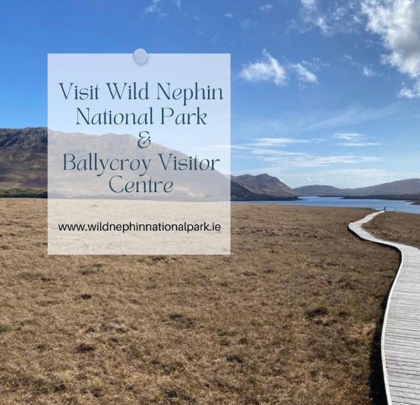 Seascape On The Edge Of Town: 4 Beds All Ensuite. Belmullet Bagian luar foto